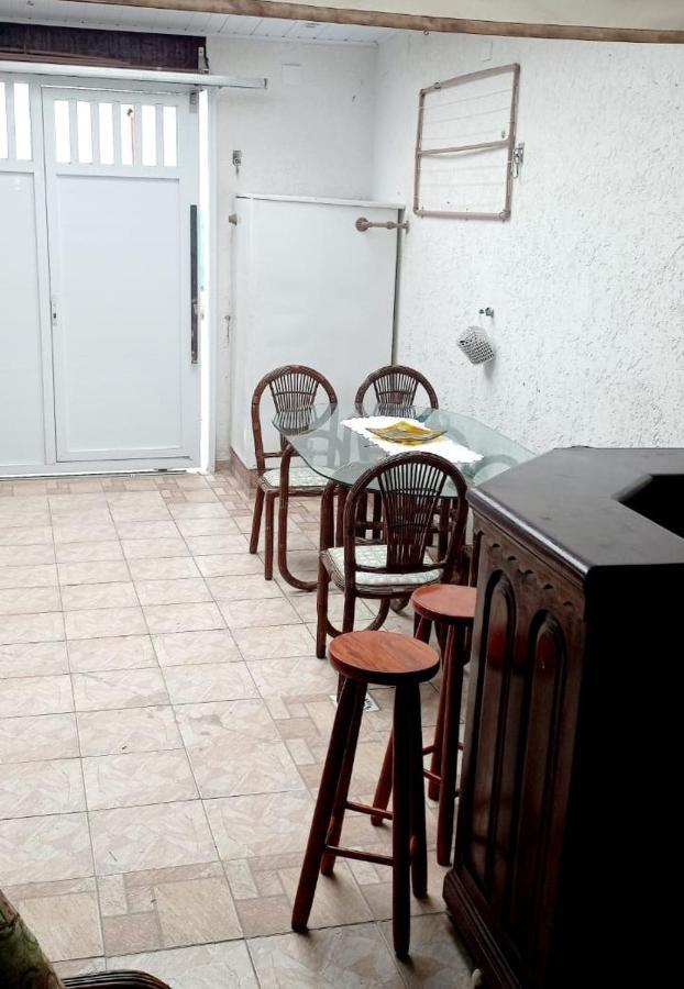 Villa Casa Espacosa Asturias à Guarujá Extérieur photo